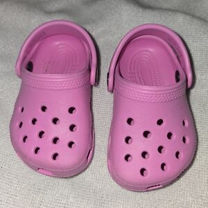 Crocs Infant size 2/3